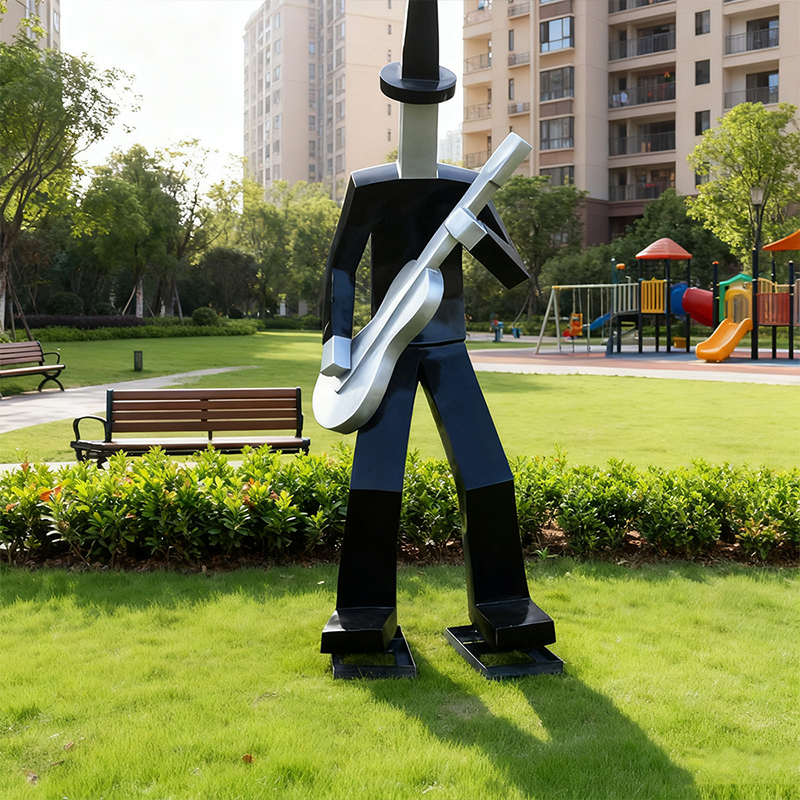 Üvegszálas emberi szobor absztrakt „gitáros” kivitelben